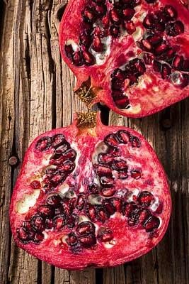 Sweet Pomegranate Tree Live Plant, 10-12" Tall, Wonderful Pomegranate Tree, Zone 8 to 11, Well Rooted