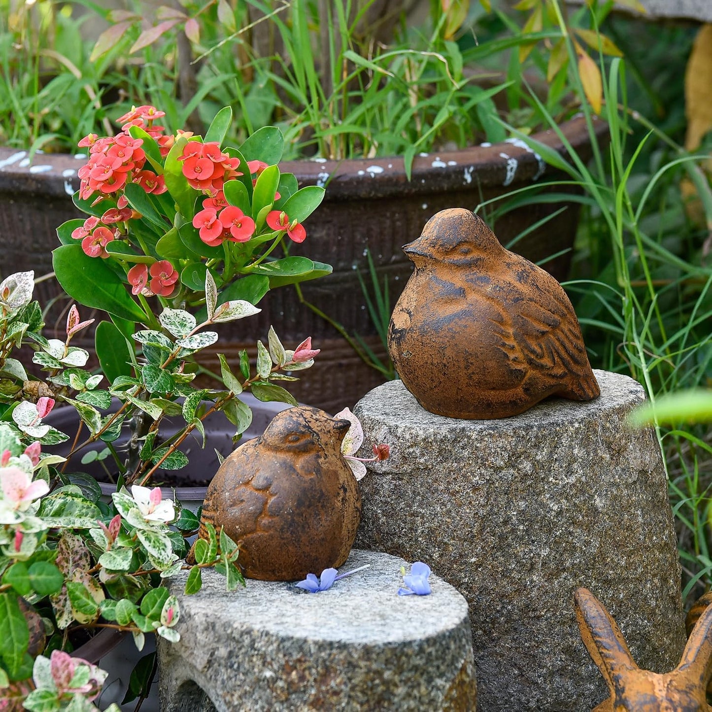 Sungmor Cast Iron Bird Statue, Vintage Animal Collection Figurines, Home Office Table Decor, Paperweight, Doorstop, Garden Lawn Cute Ornament, Rust Finish