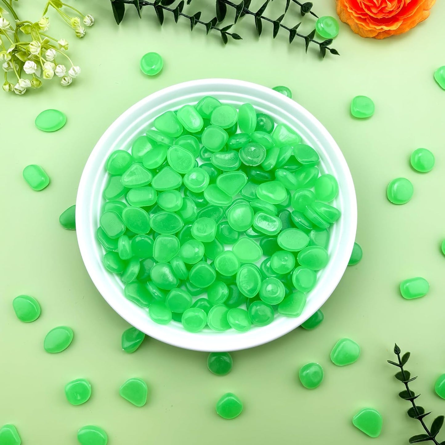 Glow in The Dark Fish Tank Rocks,Green Glowing Rocks Stones Resin Glow in Dark Pebbles for Outdoor Garden, Fish Tank, Aquarium, Landscaping,Driveway Decoration,1.4 Lb