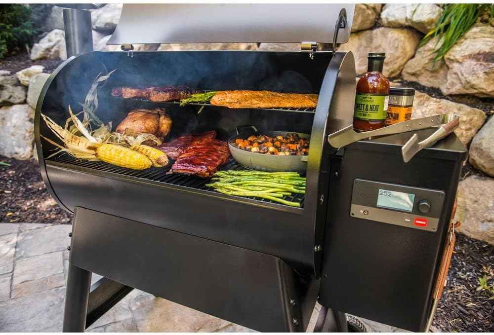 Traeger Grills Pro 780 Wood Pellet Smoker Grill, 6-in-1 BBQ Pellet Grill Combo, WiFi and App-Connected Electric Smoker, 780 Square Inches of Grilling Area, Temperature Control, Black Finish