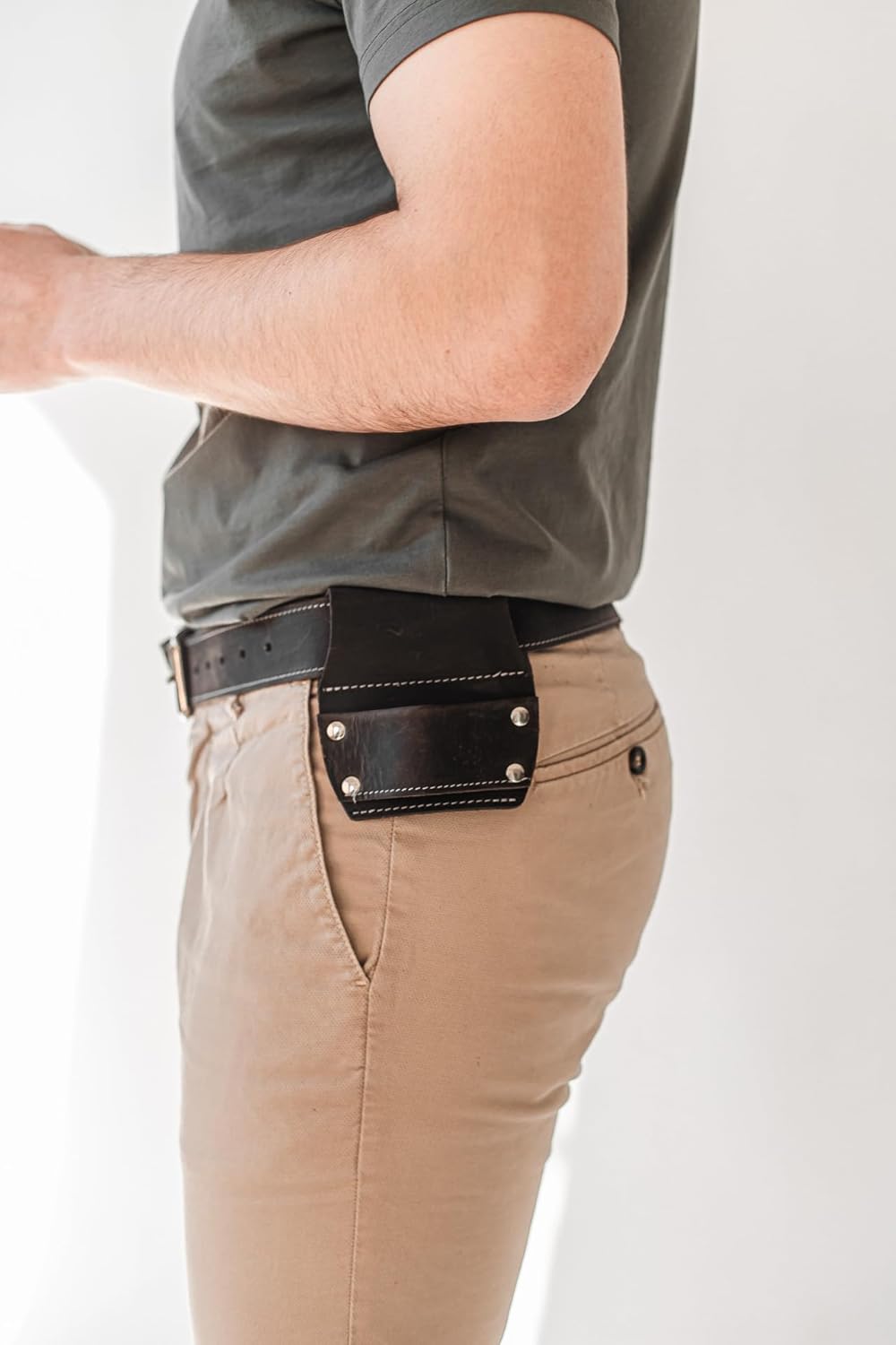 Garden Florist Tool Belt for Men | Leather Tool Belt for Women | Handmade Belt for Gardener, Electrician, and Carpenter | Leather Florist Belt (Brown CrazyHorse) (Black with engraving, one size)