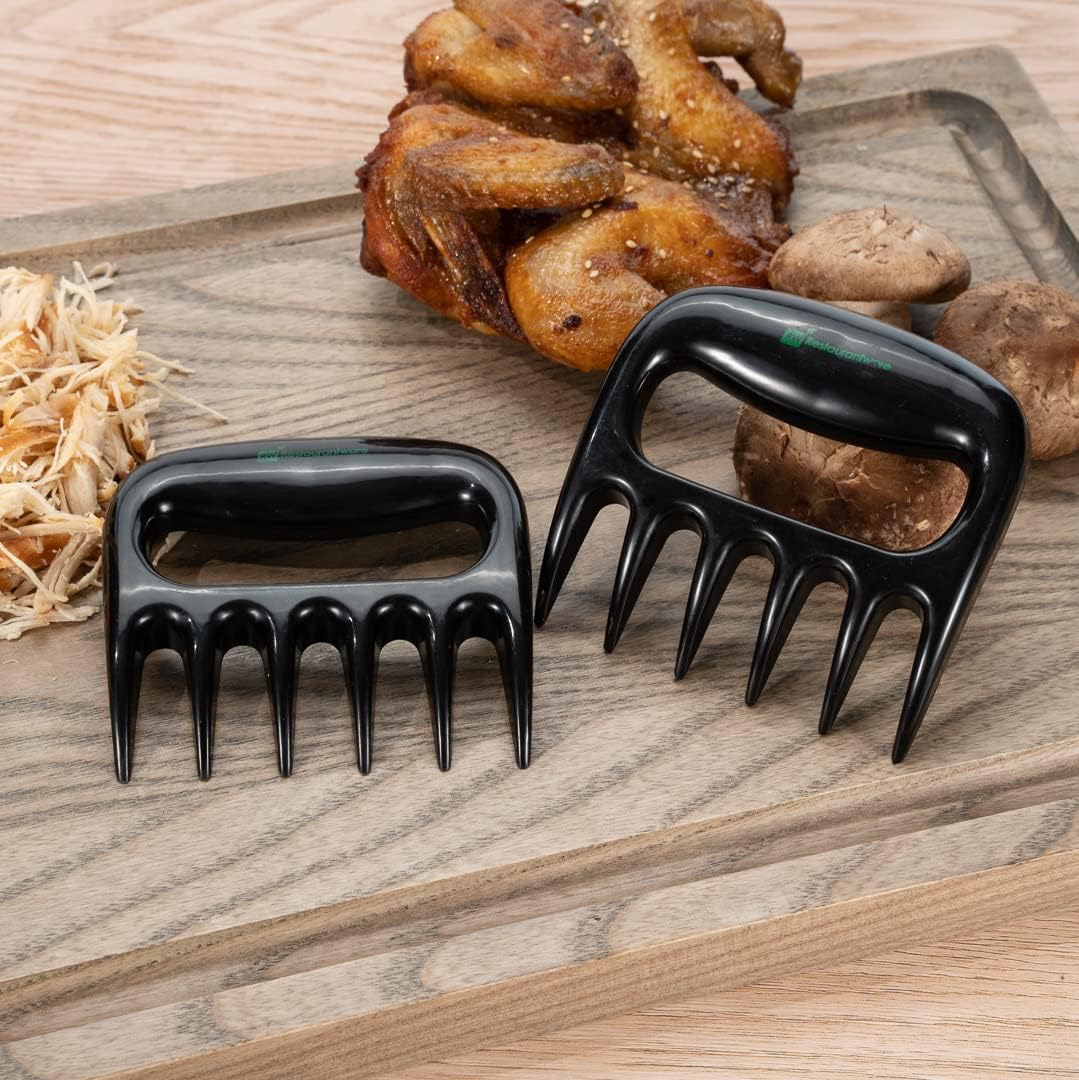 Restaurantware Met Lux 4.5 x 4.1 Inch Meat Claws 2 Meat Shredders - Sharp Blades With Handle Black Plastic Bear Claws Durable For Shredding Pork Chicken or Turkey - Lumora Garden
