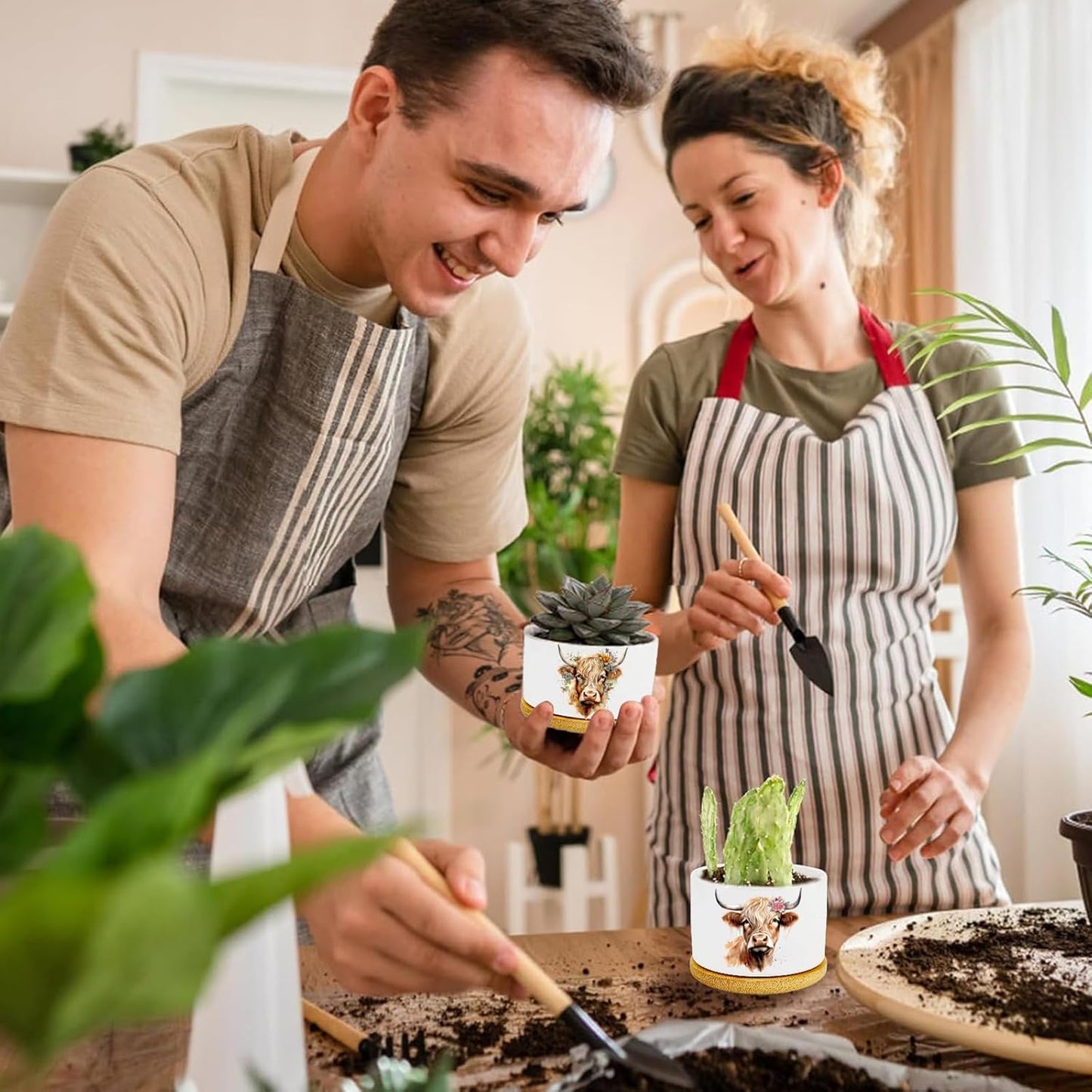 Highland Cow Succulent Pots 3 Pack, 3 Inch Succulent Planters with Drainage and Bamboo Tray, Highland Cow Gifts for Women, Ceramic Small Pots for Baby Plants, Cactus, Herbs- Plants Not Included