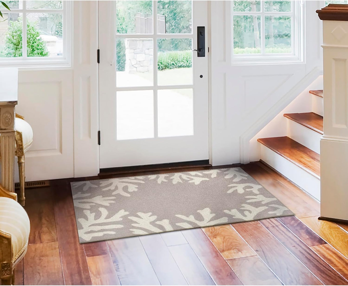 Liora Manne CAPRI Indoor/Outdoor Handmade Synthetic Blend Durable Area Rug - Traditional Border Coastal Beach Accent (Coral Border Silver) (2'6" x 4')