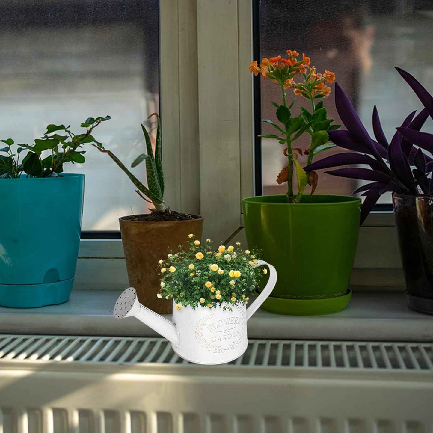 HANABASS Metal Rustic Watering Can, Galvanized Pitcher Bucket Antique Watering Can Retro Jug Metal Vase Primitive Pitcher Kettle Farmhouse Country Plant Holder White