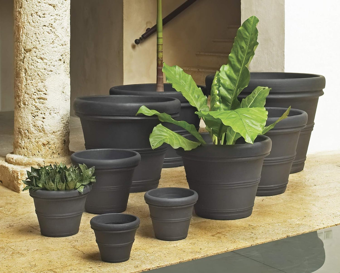 Crescent Garden Brunello Classic Rolled Rim Planter Pot, Indoor/Outdoor Weather-Safe Round Plant Pot, 14'' (Rust)