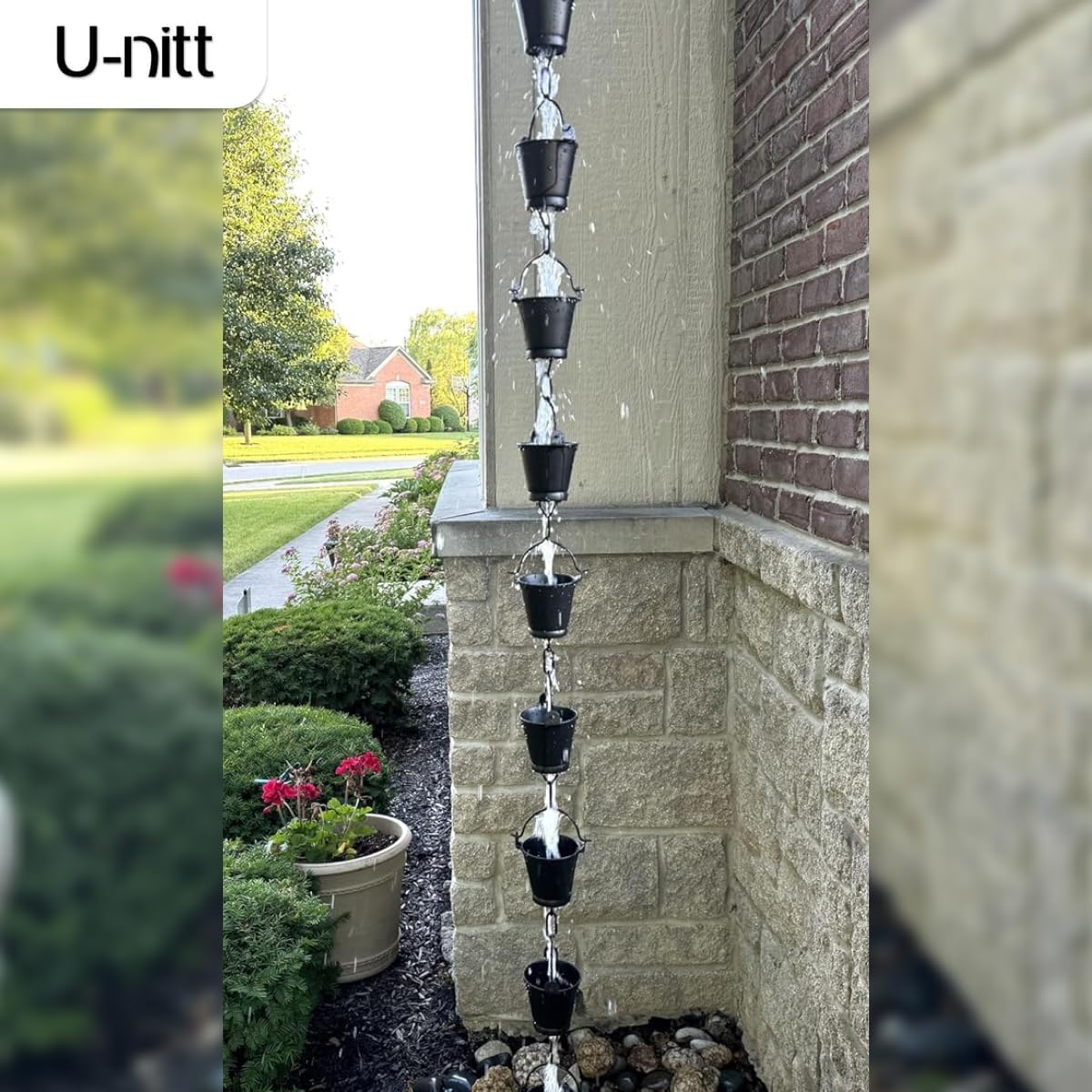 U-nitt Rain Chain Water Collection for Gutters, Rainwater Catcher & Diverter, 8.5 FT Chains for Outside Garden, Black Bucket Cups, Roof Downspout, Works with Heavy Rain, w/Gutter Clip for Rainchains