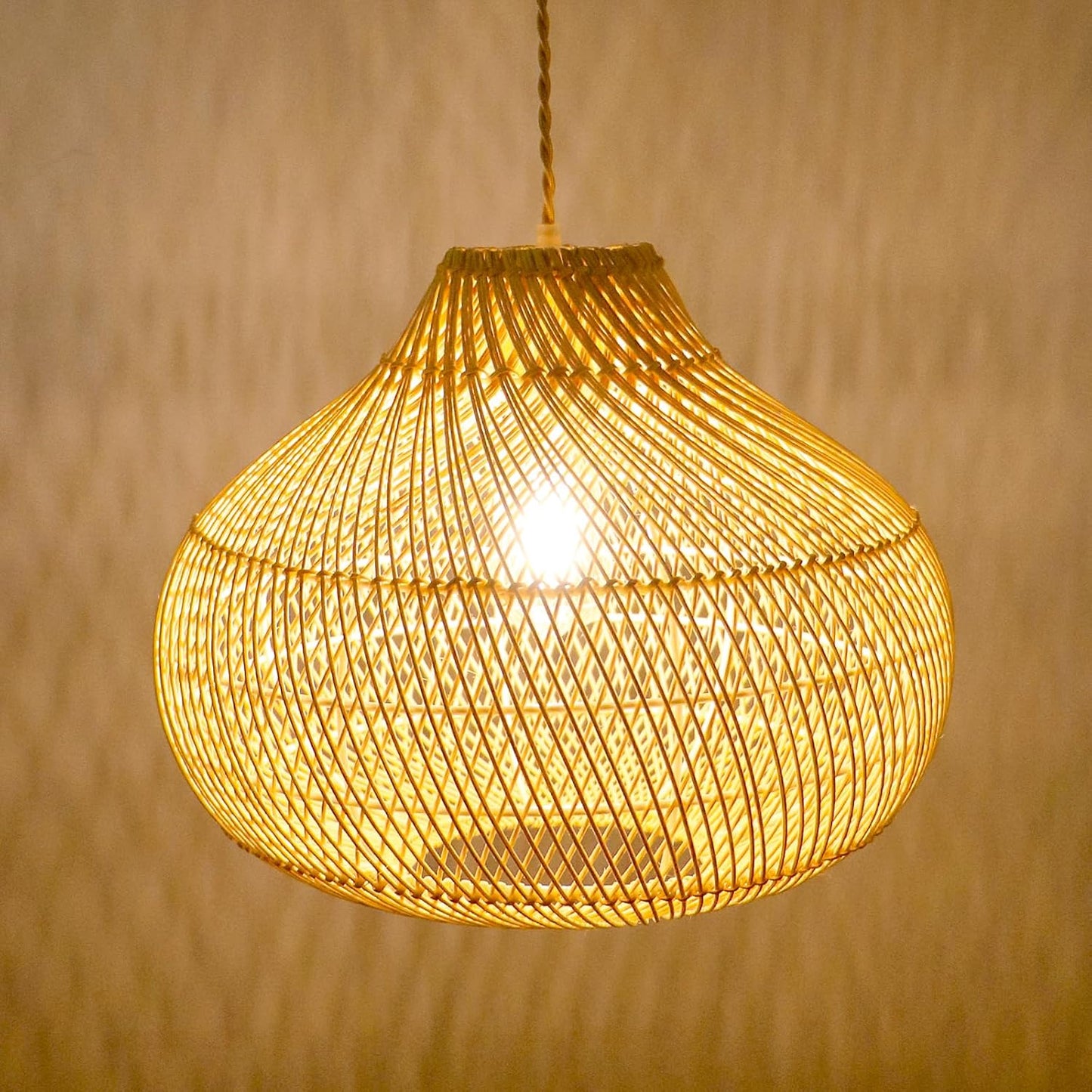 LynPon Rattan Boho Pendant Lights, 15.74'' Large Kitchen Island Wicker Chandelier, Hand Woven Farmhouse Pendant Light Fixture, Modern Hanging Chandeliers for Dining Room Foyer Entryway Bedroom Hallway