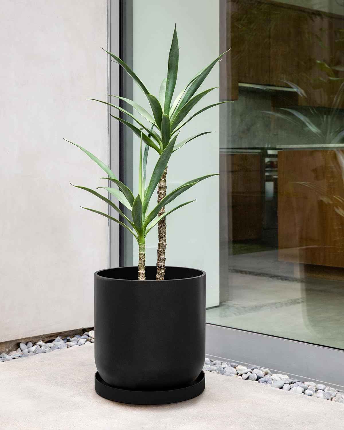 Veradek Mason Series Lima Planter Trays (15'' Tray - 2 Pack, Black)