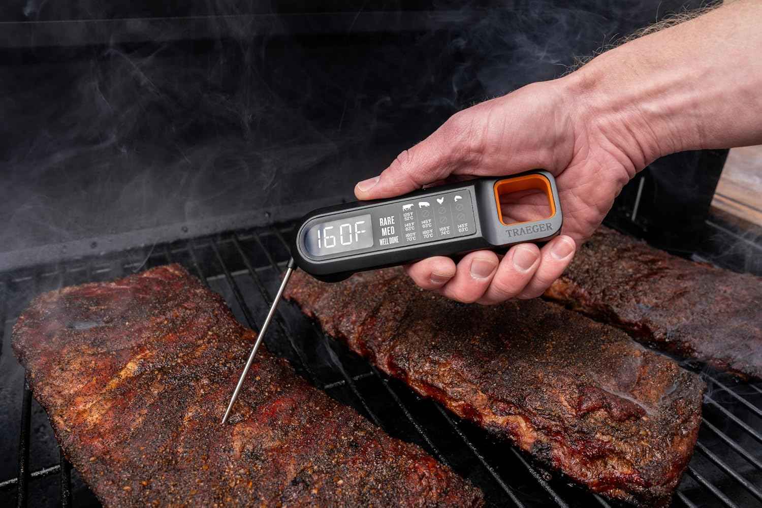 Traeger Grills Instant Read Meat Thermometer – Ultra-Fast Readings, Large LCD Display & Built-in Food Temperature Chart for Perfect Doneness Every Time