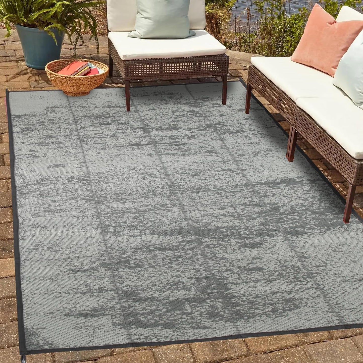 5'x 8' Outdoor Rug,Waterproof Reversible Patio Rugs,5x8 ft Plastic Straw Outdoor Carpet Foldable Plastic Camping Mat for Outside RV, Patio,Picnic,Camper,Balcony,Porch(5 x 8,Deep Gray)