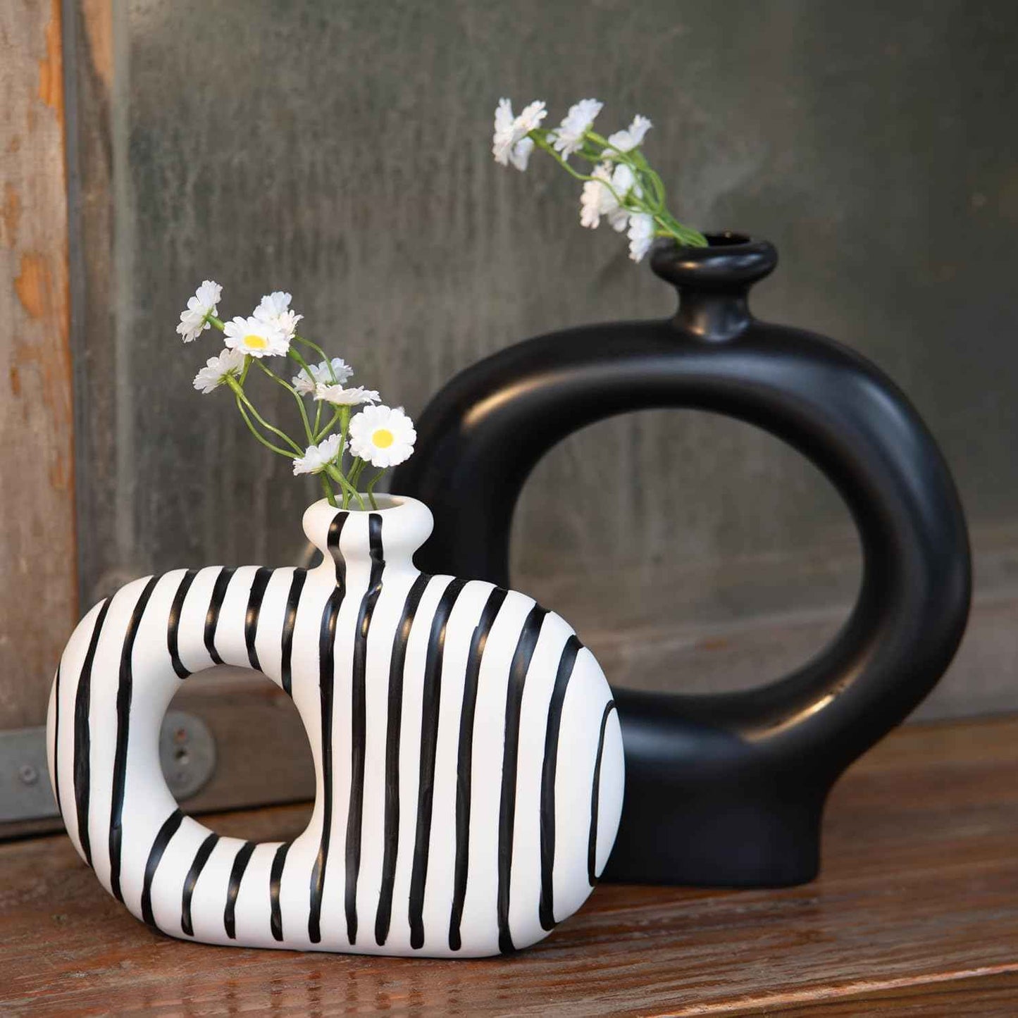 Relexome Donut Vases Set of 2,Black & White Striped Hollow Ceramic Flower Vases,Modern Nordic Minimalist Round Decorative Vase for Pampas Grass,Dried Flowers,Living Room,Table Centerpiece & Home Decor