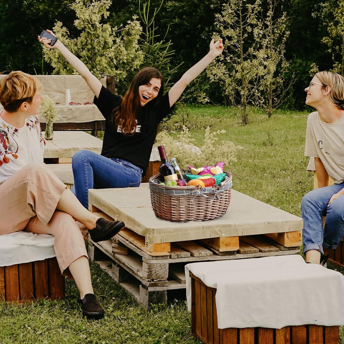 G GOOD GAIN Oval Picnic Basket with Folding Handles, Willow Hand Woven Shopping Basket, Bath Toy Kids Toy Storage Gift Packing Basket, Wicker Empty Easter Eggs and Candy Small Gift Basket.GreyCheck