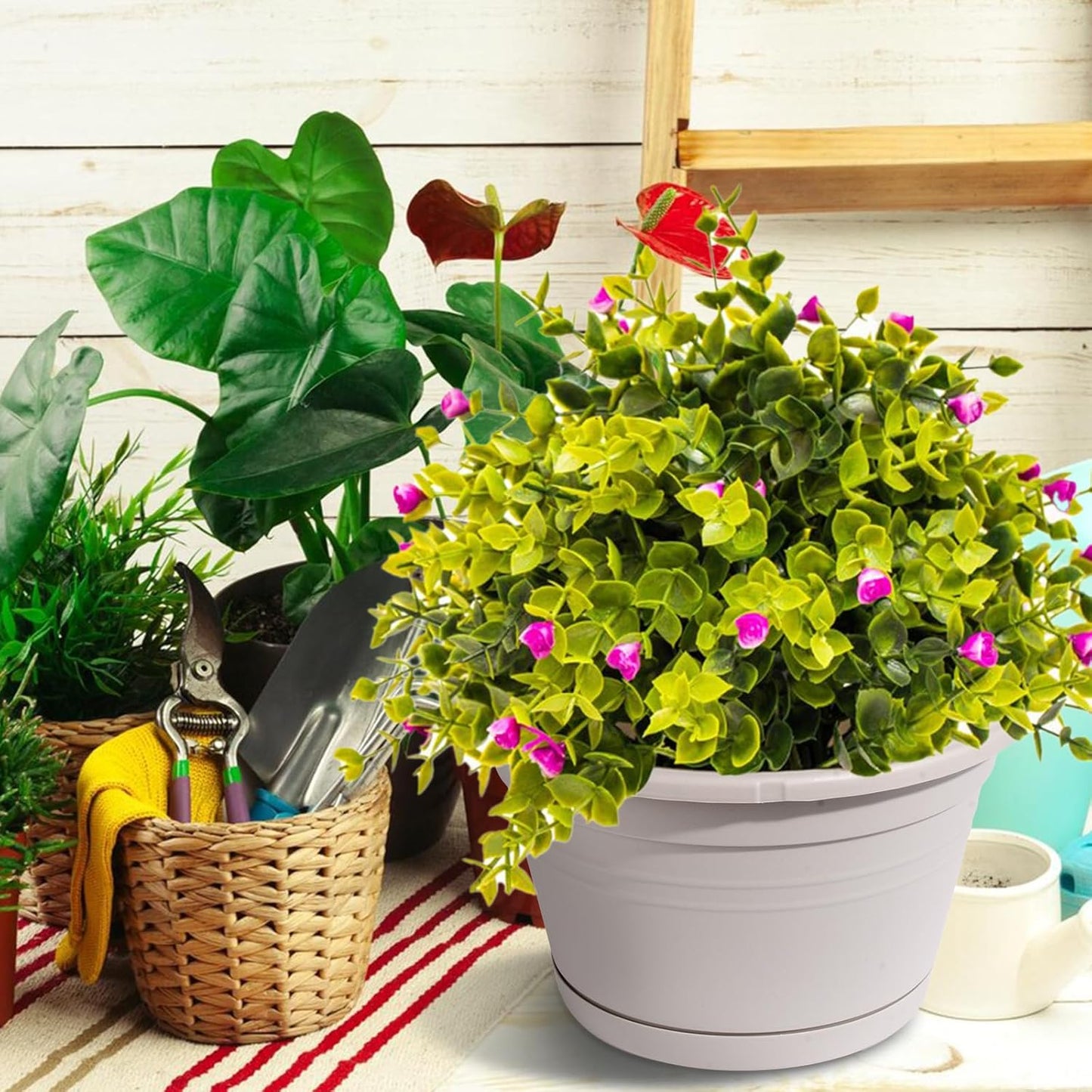 4 Pcs Hanging Planters,10" Hanging Pots Plastic Hanging Flower Plant Basket with Drainage Trays & Chain Holder for Outdoor Indoor Plants Garden Balcony Decoration, Light Gray