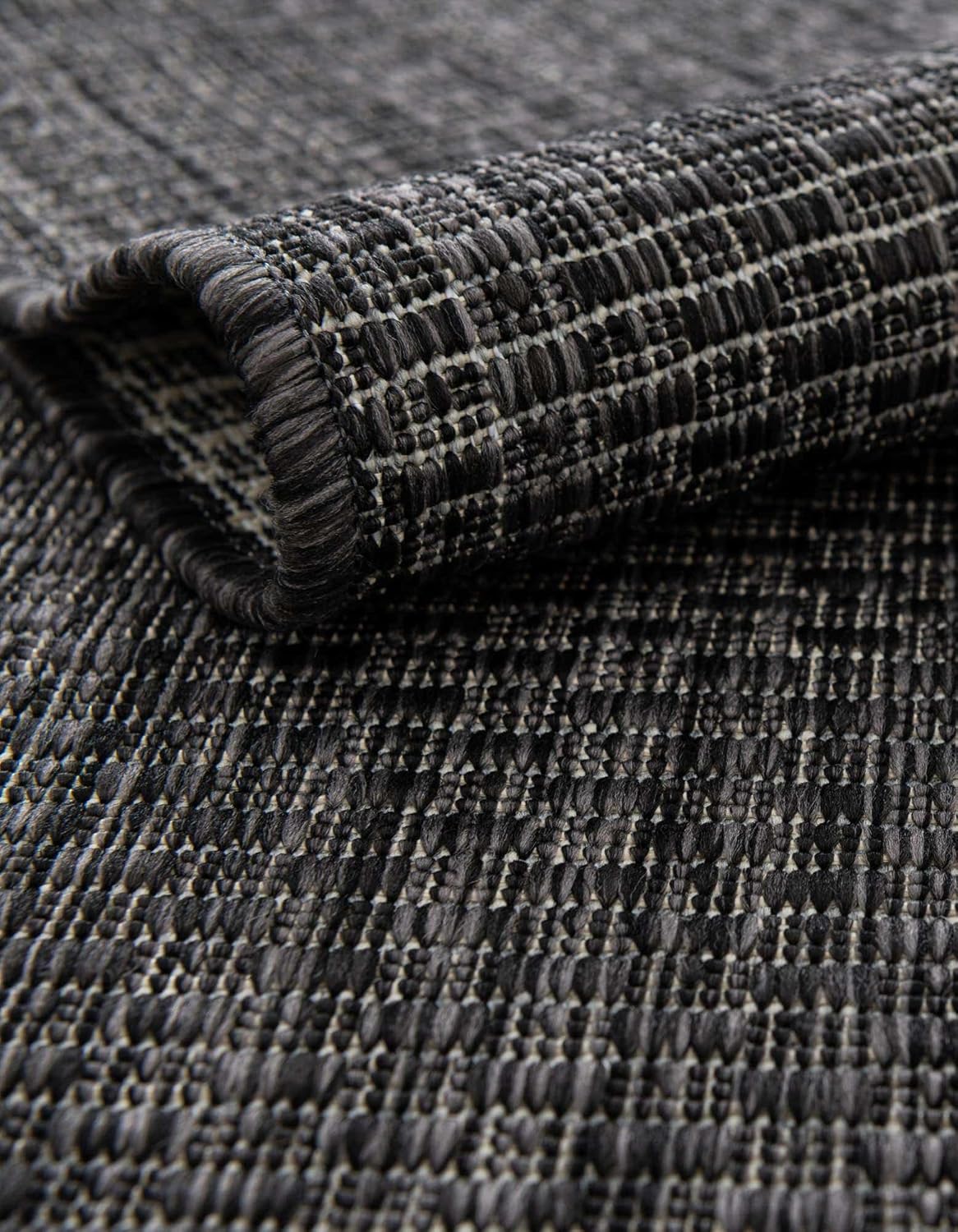 Unique Loom Outdoor Solid Collection Area Rug (7' 10" x 10' Rectangle Black/Ivory)