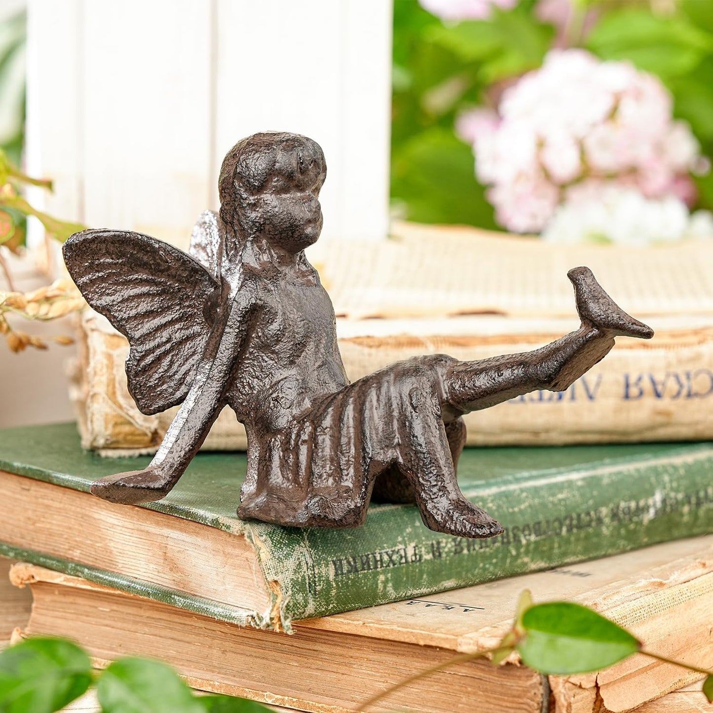 Sungmor Cast Iron Fairy Statue,3.4" Vintage Black Brown Garden Figurine,Rustic Indoor Outdoor Desk Ornament for Patio,Bookshelf Decor