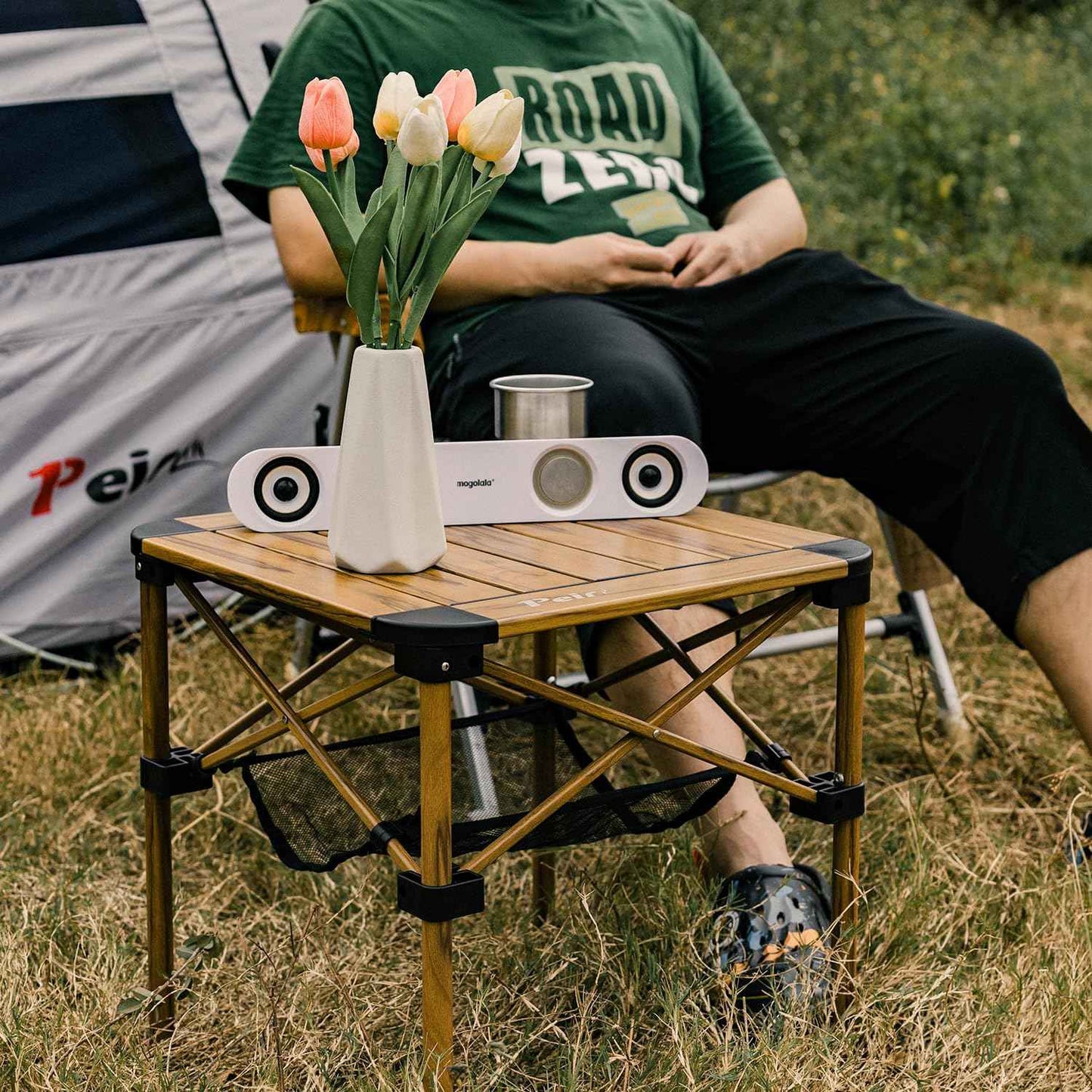 Folding Camping Table, Portable Lightweight Aluminum Camp Table Roll Up Top with Storage Net for Outdoor, Camping, Picnic, Backyards, BBQ(Woodgrain, 15.8 x 15.8 x 15.8in)