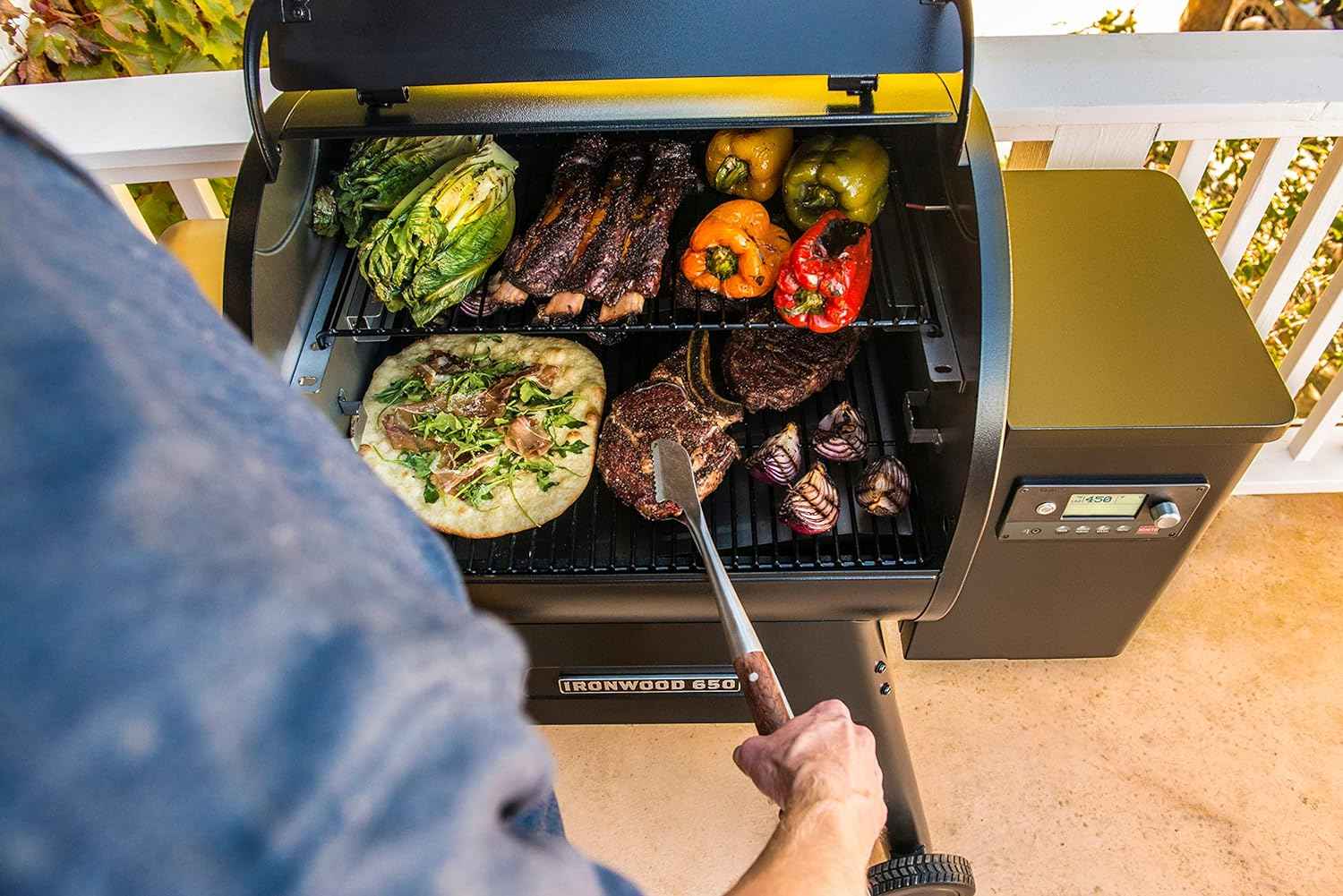 Traeger Grills Ironwood 650 Electric Wood Pellet Grill and Smoker, Black, 650 Square Inches Cook Area, 500 Degree Max Temperature, Meat Probe, 6 in 1 BBQ Grill with WiFi and app connectivity