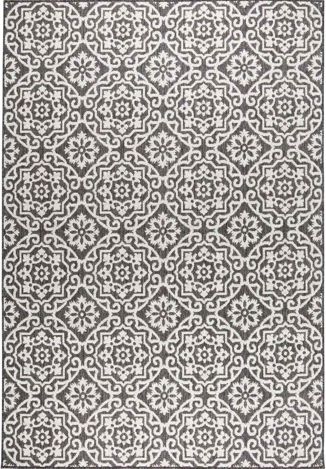 Nicole Miller New York Patio Country Danica Transitional Geometric Indoor/Outdoor Area Rug, Black/Grey, 5'2"x7'2"