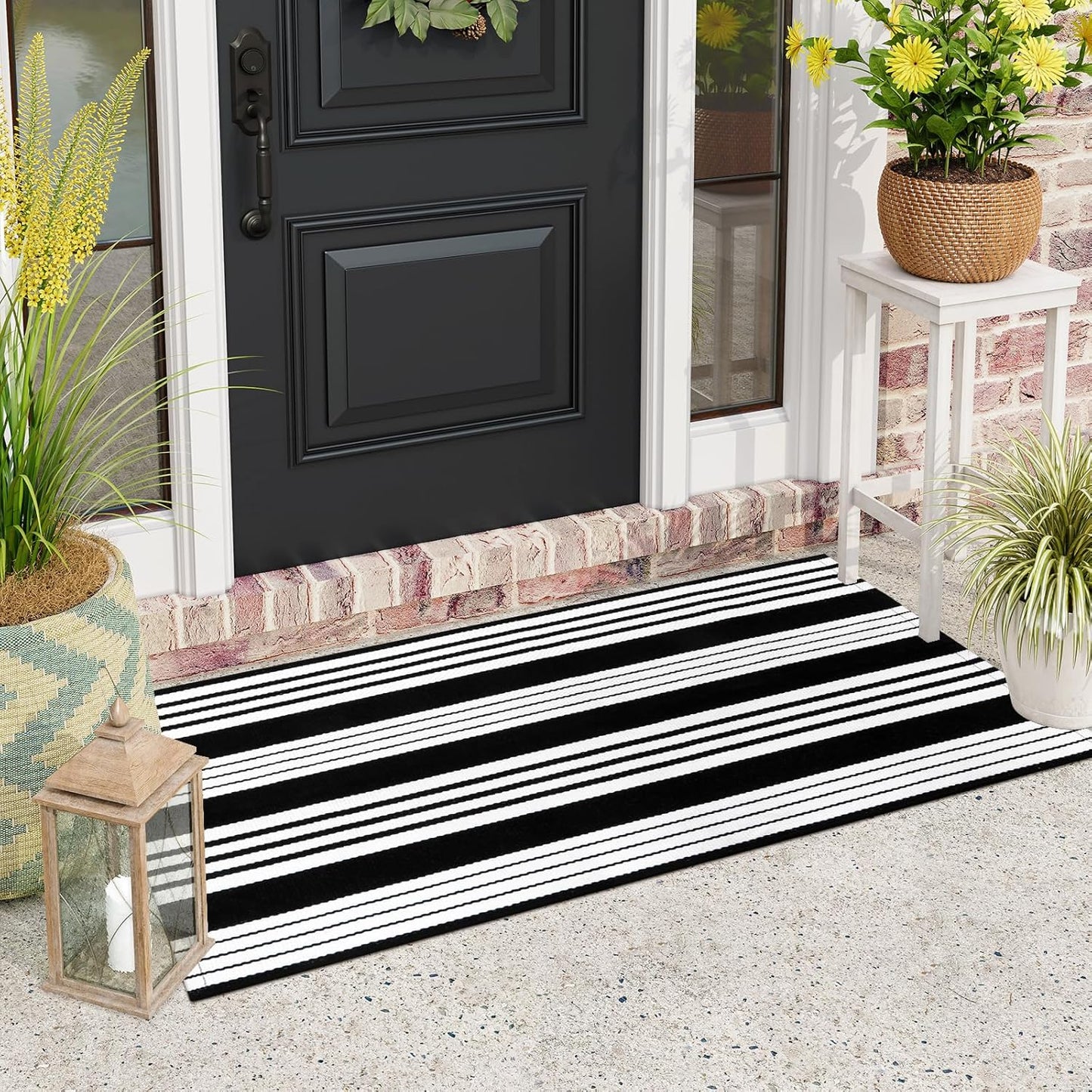 Black and White Striped Outdoor Rug, 2’ x 4.3’ Cotton Hand-Woven Reversible Front Porch Rug Washable Front Door Mat Entryway Rugs Welcome Layered Doormat Carpet for Patio Farmhouse Kitchen