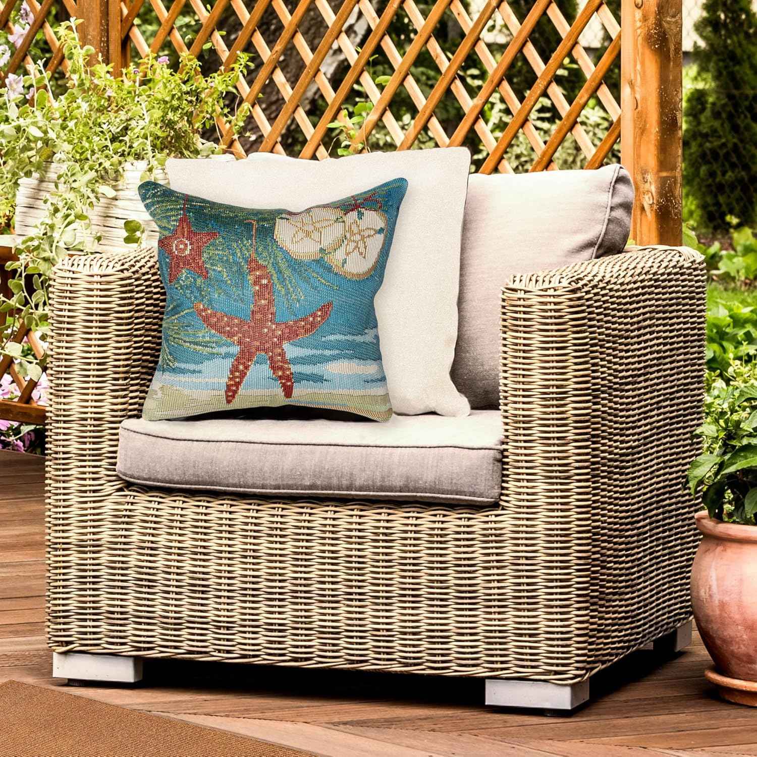 Liora Manne Marina Indoor/Outdoor 18" x 18" Pillow, 18 x 18-Inch, Coastal Ornaments Ocean