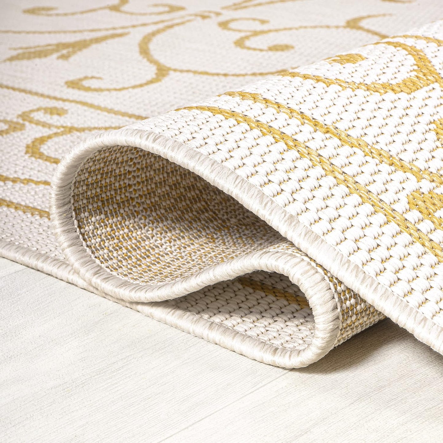 JONATHAN Y SMB106M-4 Charleston Vintage Filigree Textured Weave Indoor Outdoor Area Rug, Classic Traditional Easy-Cleaning,Bedroom,Kitchen,Backyard,Patio,Non Shedding, 4 X 6, Cream/Yellow