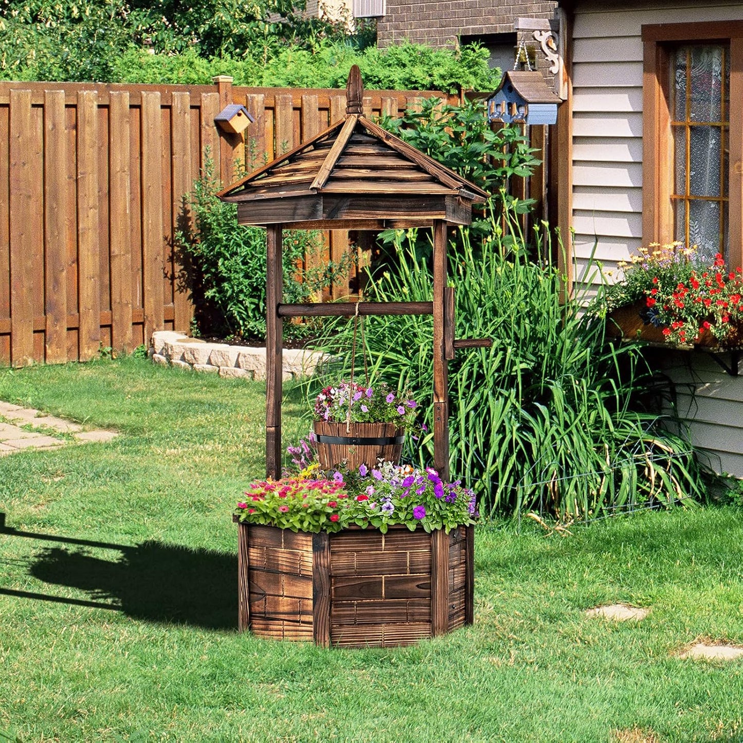 Giantex Rustic Wooden Wishing Well Planter with Hanging Bucket, Roof Shadow, Reinforced Rod, Wishing Wells for Outdoors Backyard Patio Garden Outside Decor