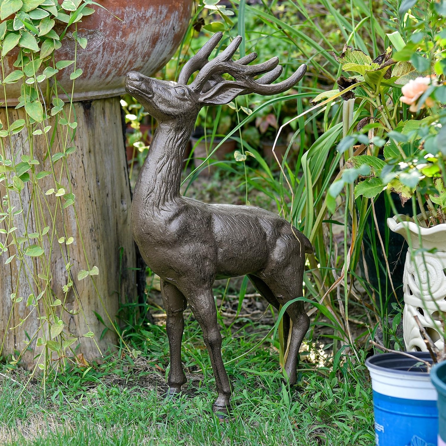 Sungmor 22" Tall Cast Iron Deer Statue - Indoor Outdoor Metal Deer Sculpture, Large & Heavy-Duty Wild Animal Landscaping Figurine, Rustic Garden Decor for Patio, Yard, Home (Dark Brown)