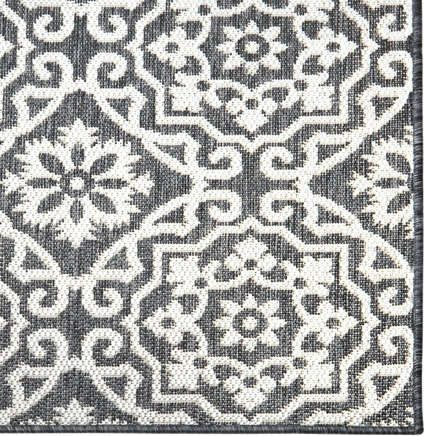 Nicole Miller New York Patio Country Danica Transitional Geometric Indoor/Outdoor Area Rug, Black/Grey, 5'2"x7'2"