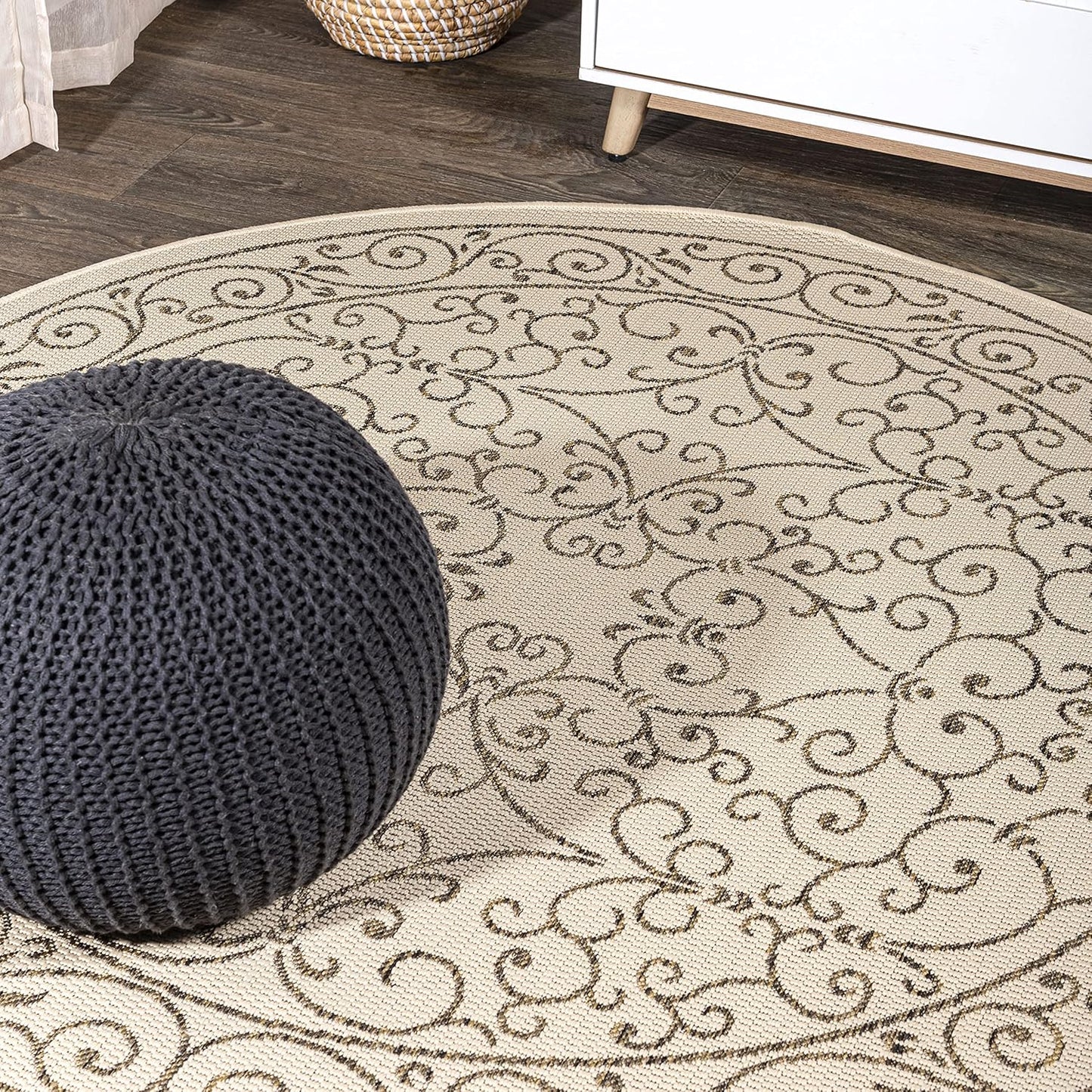 JONATHAN Y SMB106A-8R Charleston Vintage Filigree Textured Weave Beige/Brown 8' Round Indoor/Outdoor Area Rug, Pet Friendly, Non-Shedding, Stain Resistant, Easy-Cleaning for Backyard, Patio, Porch