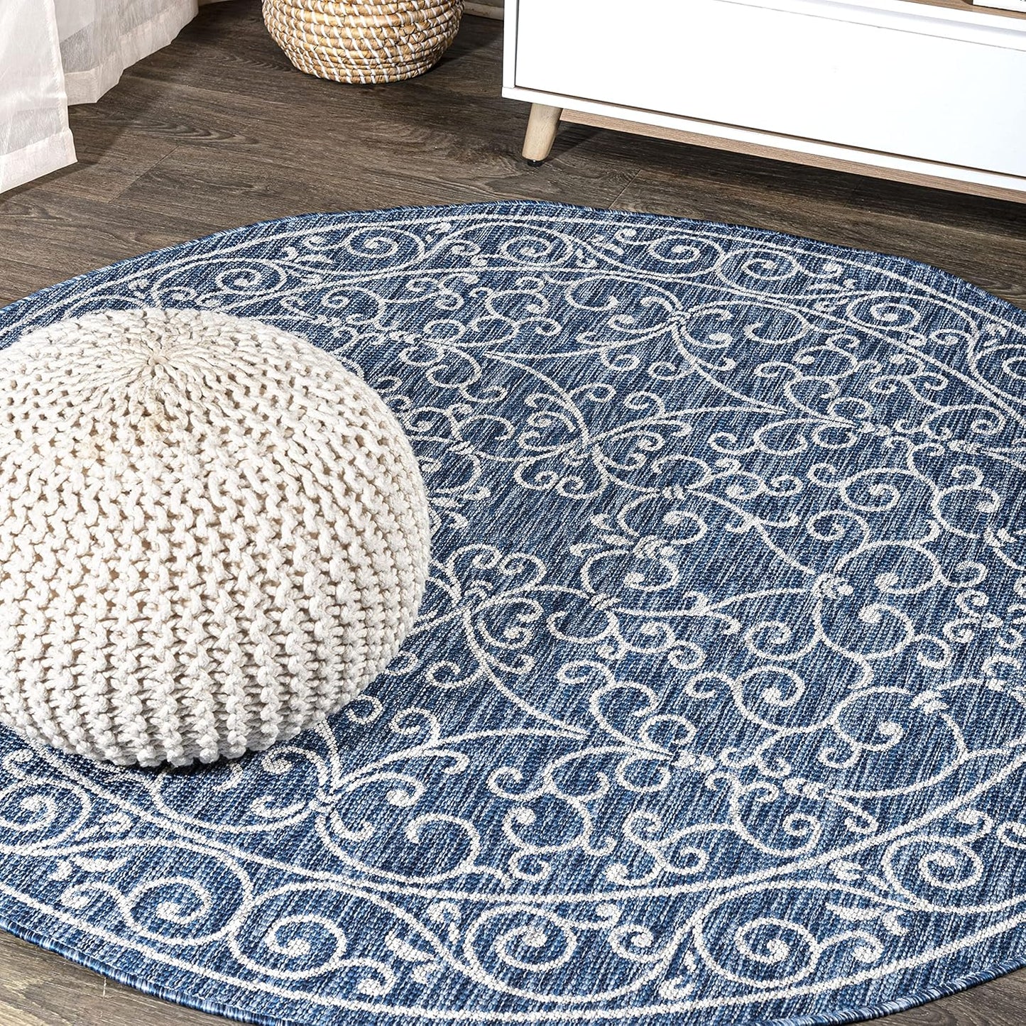 JONATHAN Y SMB106D-8R Charleston Vintage Filigree Textured Weave Navy/Gray 8' Round Indoor/Outdoor Area Rug, Pet Friendly, Non-Shedding, Stain Resistant, Easy-Cleaning for Backyard, Patio, Porch
